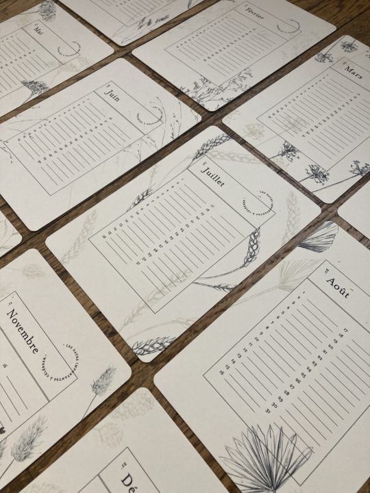 Le Calendrier Perpétuel aux fleurs séchées – Image 4